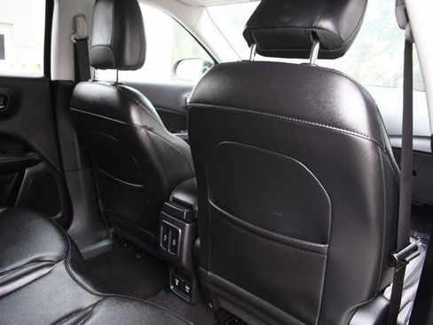 Used 2019 Jeep Compass Latitude w/ Popular Equipment Group image 27