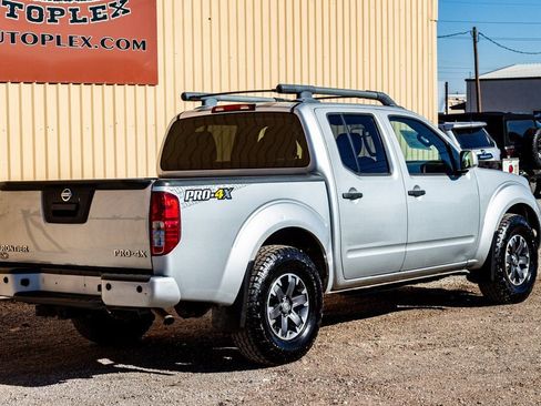 Used 2020 Nissan Frontier PRO-4X w/ Pro-4x Utility Package image 3