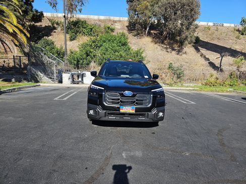 Used 2026 Subaru Outback Premium AWD/4WD image 12
