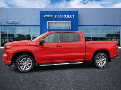 Used 2022 Chevrolet Silverado 1500 RST w/ Z71 Off-Road Package AWD/4WD image 6