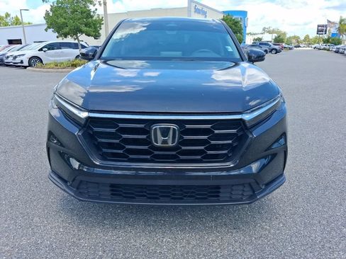 Used 2023 Honda CR-V LX image 2