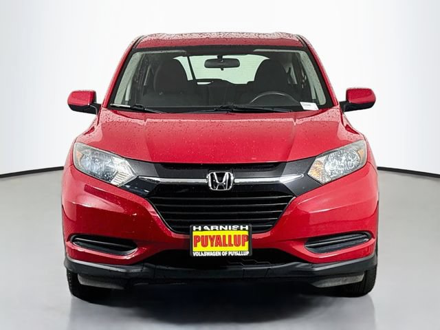 Used 2017 Honda HR-V LX image 2