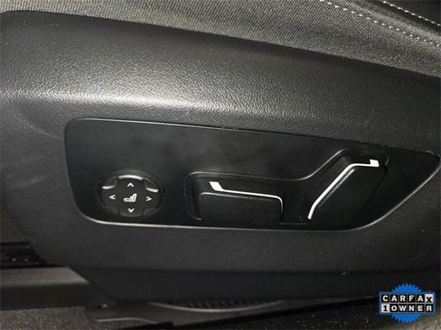 Used 2024 BMW 530i image 12