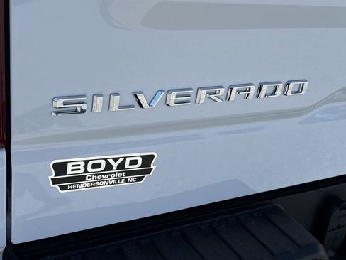 New 2026 Chevrolet Silverado 1500 LT Trail Boss w/ Convenience Package II AWD/4WD image 32
