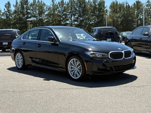 Certified 2024 BMW 330i Sedan w/ Convenience Package RWD image 6