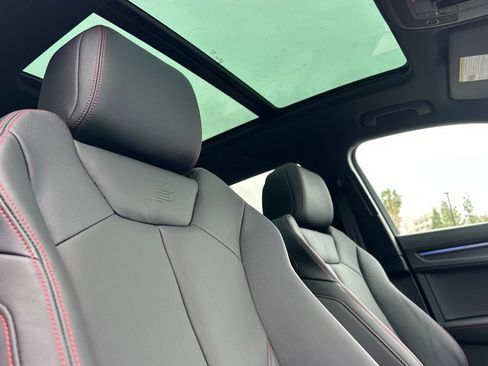 Used 2025 Audi Q3 2.0T Premium Plus w/ Premium Plus Package image 17