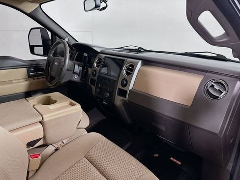 Used 2012 Ford F150 XLT w/ XLT Chrome Pkg image 27