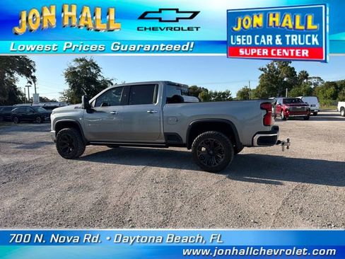 Used 2024 Chevrolet Silverado 2500 LTZ w/ LTZ Plus Package AWD/4WD image 7