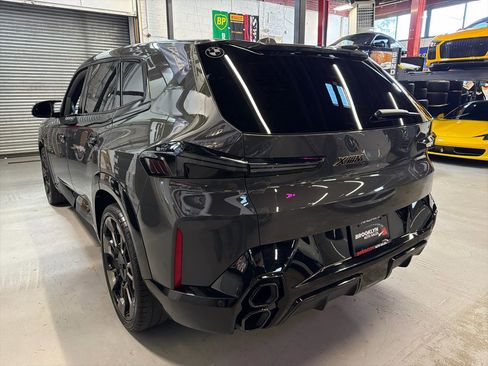 Used 2024 BMW XM w/ M Driver's Package image 8