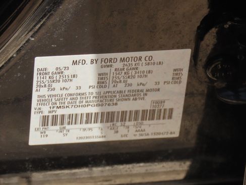 Certified 2023 Ford Explorer XLT w/ Equipment Group 202A RWD image 27