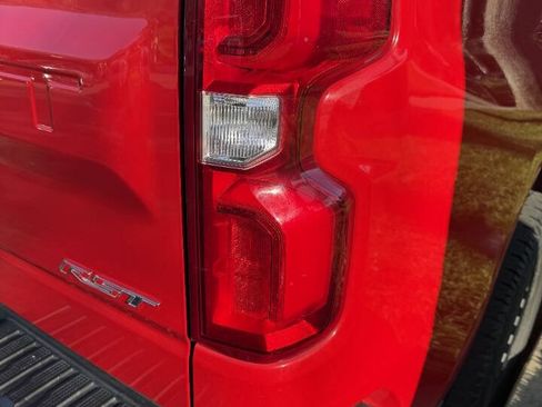 Used 2021 Chevrolet Silverado 1500 RST w/ Convenience Package II AWD/4WD image 17