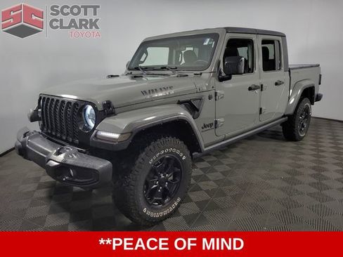 Used 2021 Jeep Gladiator Sport AWD/4WD image 3