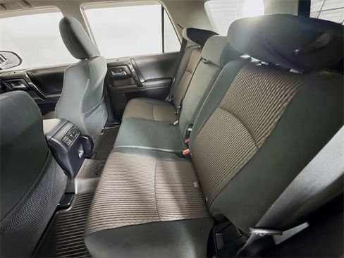 Used 2024 Toyota 4Runner TRD Off-Road image 9