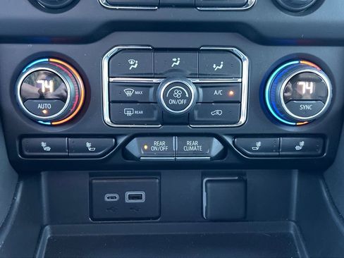 Used 2024 Chevrolet Tahoe RST w/ Sport Performance Package image 11