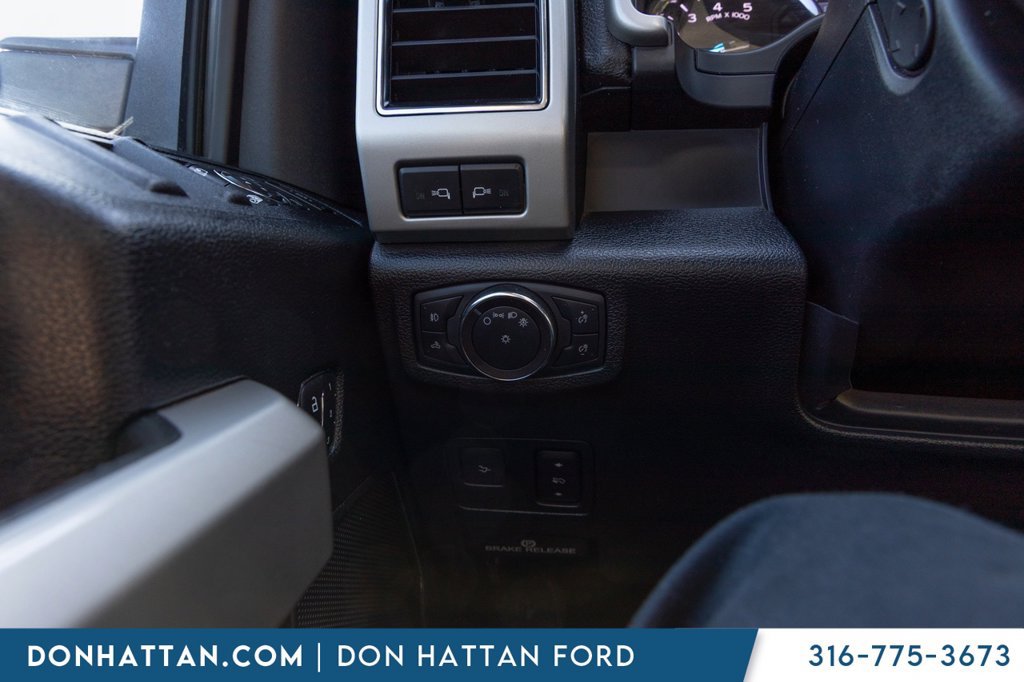 Used 2019 Ford F350 Lariat w/ Lariat Ultimate Package AWD/4WD image 13