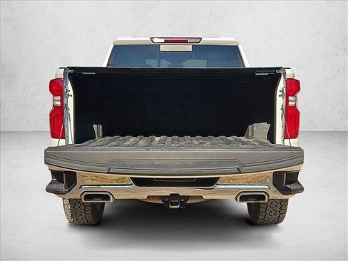 Used 2024 Chevrolet Silverado 1500 LTZ AWD/4WD image 6