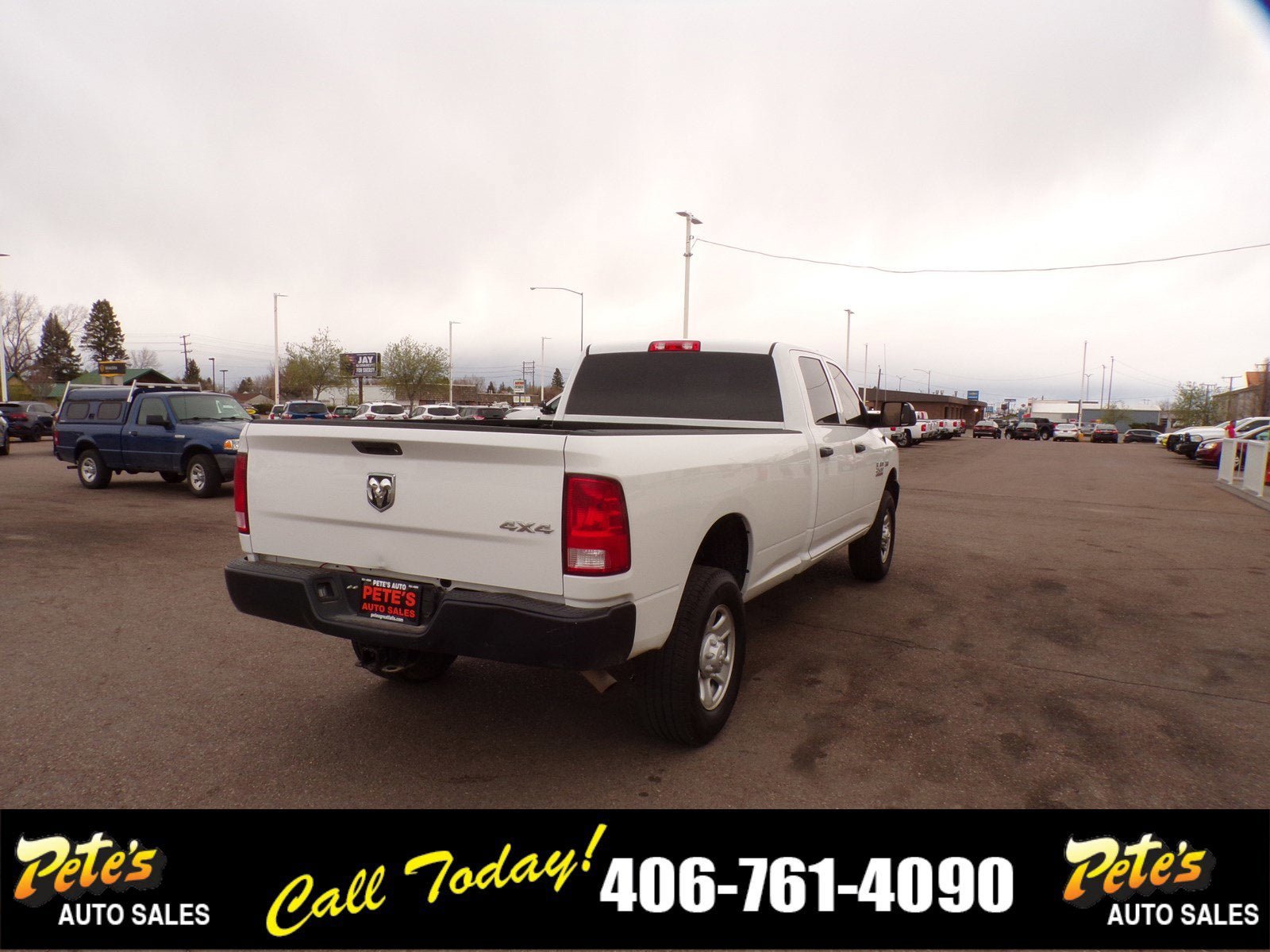 Used 2017 RAM 2500 Tradesman w/ Popular Equipment Group AWD/4WD image 4