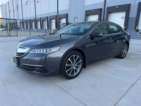 Used 2015 Acura TLX V6 w/ Technology Package image 2