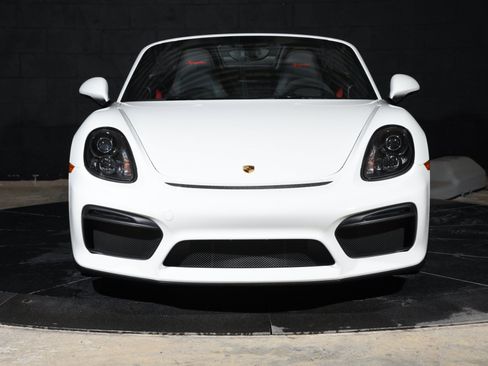 Used 2016 Porsche Boxster Spyder RWD image 14