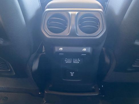 Used 2021 Jeep Wrangler Unlimited Rubicon image 8