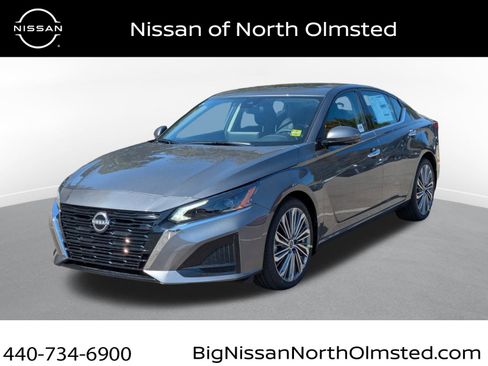 New 2025 Nissan Altima 2.5 SL image 1