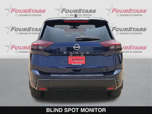 New 2026 Nissan Rogue SV FWD image 5