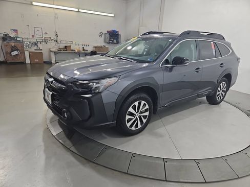 Certified 2025 Subaru Outback Premium AWD/4WD image 33