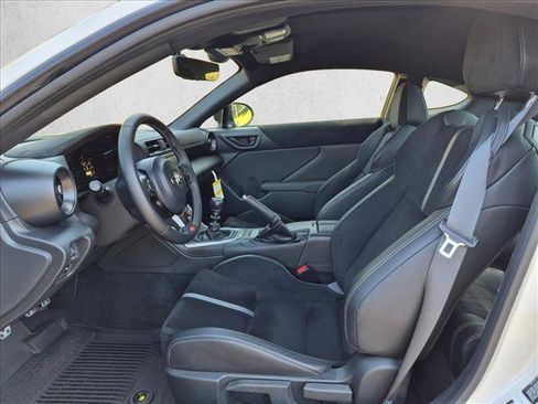 Used 2024 Toyota GR86 Premium RWD image 17