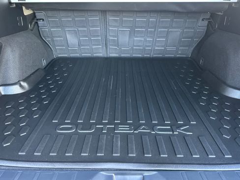 Used 2024 Subaru Outback Onyx Edition AWD/4WD image 15