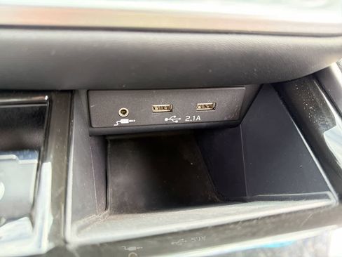 Certified 2022 Subaru Outback Premium AWD/4WD image 32