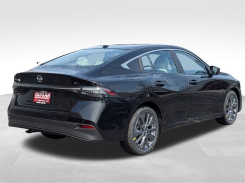 New 2026 Nissan Sentra SL w/ Floor Mat Package FWD image 3