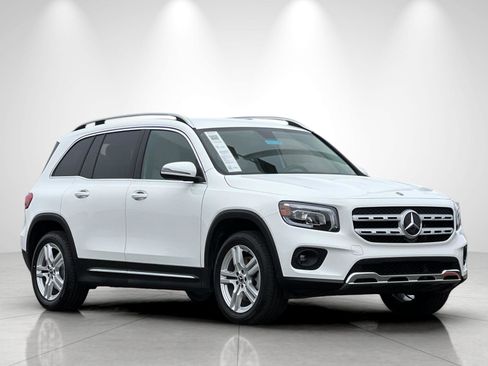 Used 2020 Mercedes-Benz GLB 250 4MATIC image 7
