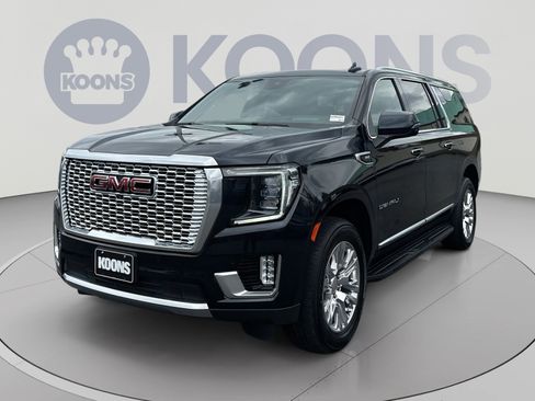 Used 2024 GMC Yukon XL Denali AWD/4WD image 1