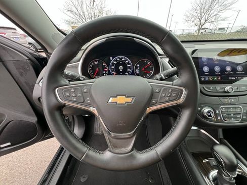Used 2024 Chevrolet Malibu LT image 37
