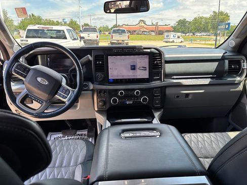 Used 2024 Ford F350 Limited w/ FX4 Off-Road Package AWD/4WD image 13