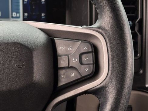 Used 2023 Ford Bronco Wildtrak image 16