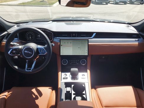 New 2026 Jaguar F-PACE R-Dynamic S image 27