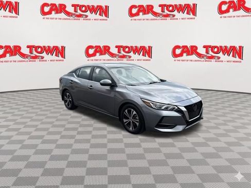 Used 2022 Nissan Sentra SV FWD image 2