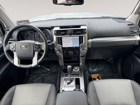 Used 2024 Toyota 4Runner SR5 Premium w/ Moonroof Package AWD/4WD image 10