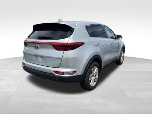 Used 2019 Kia Sportage LX FWD image 8