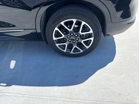 Used 2025 Chevrolet Blazer RS image 21