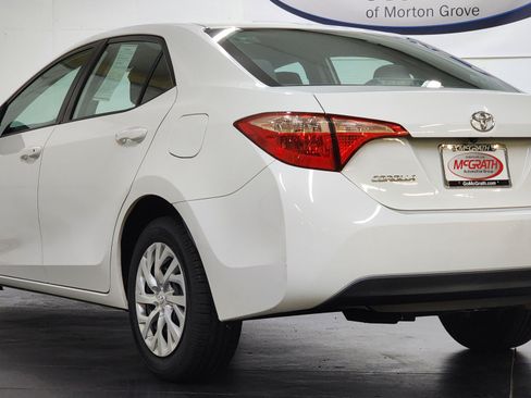 Used 2017 Toyota Corolla LE FWD image 8