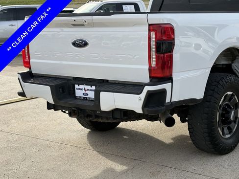 Used 2023 Ford F250 Lariat w/ Tremor Off-Road Package image 8