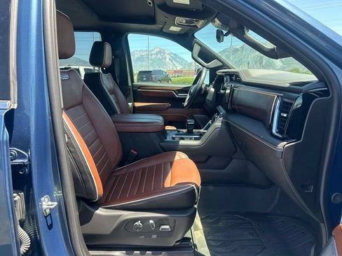 Certified 2024 GMC Sierra 1500 Denali Ultimate AWD/4WD image 32