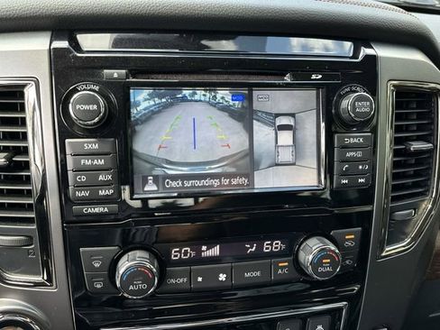 Used 2017 Nissan Titan Platinum Reserve image 25