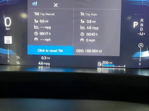 Used 2022 Volvo XC60 B5 Momentum w/ Climate Package image 22