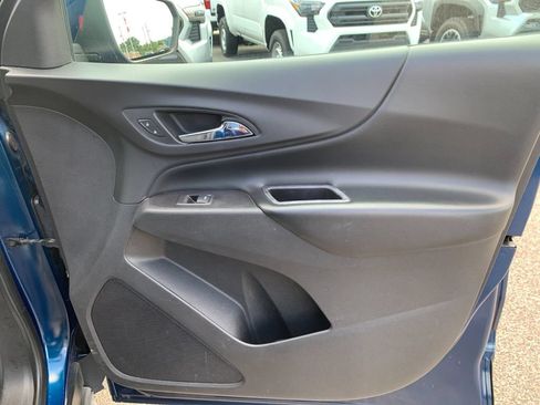 Used 2020 Chevrolet Equinox LT FWD image 19