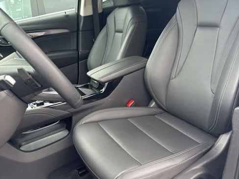 Used 2025 Buick Envision Preferred image 33