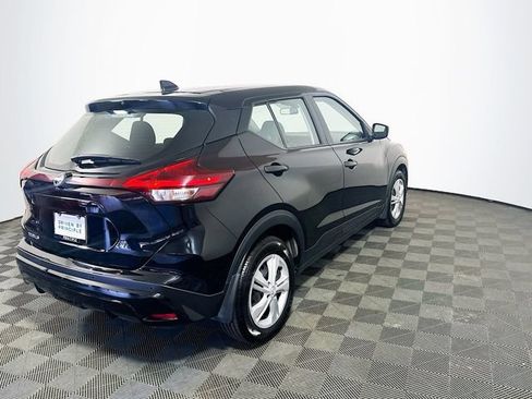 Used 2024 Nissan Kicks S FWD image 8