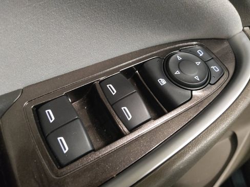 Used 2023 Chevrolet Malibu LS FWD image 27